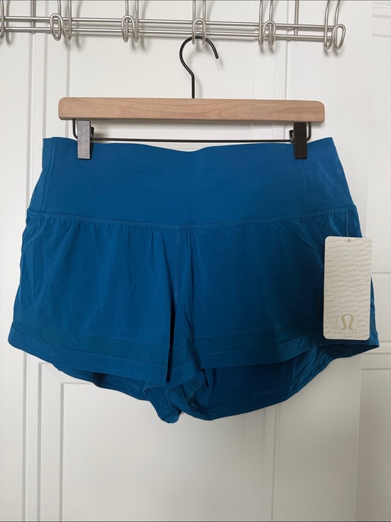 lululemon athletica Pants - NWT lululemon athletica Women's Pace Perfect Short Size 10